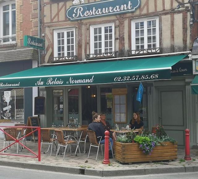 Logement 2 Pieces Au Relais Normand Cormeilles  外观 照片